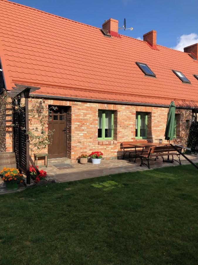 Spokojny Zaulek Ulinia Exteriör bild